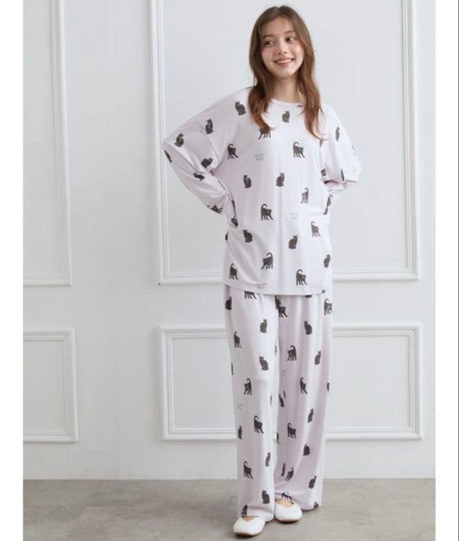 GELATO PIQUE 黒猫さん ロングパンツ ラベンダー