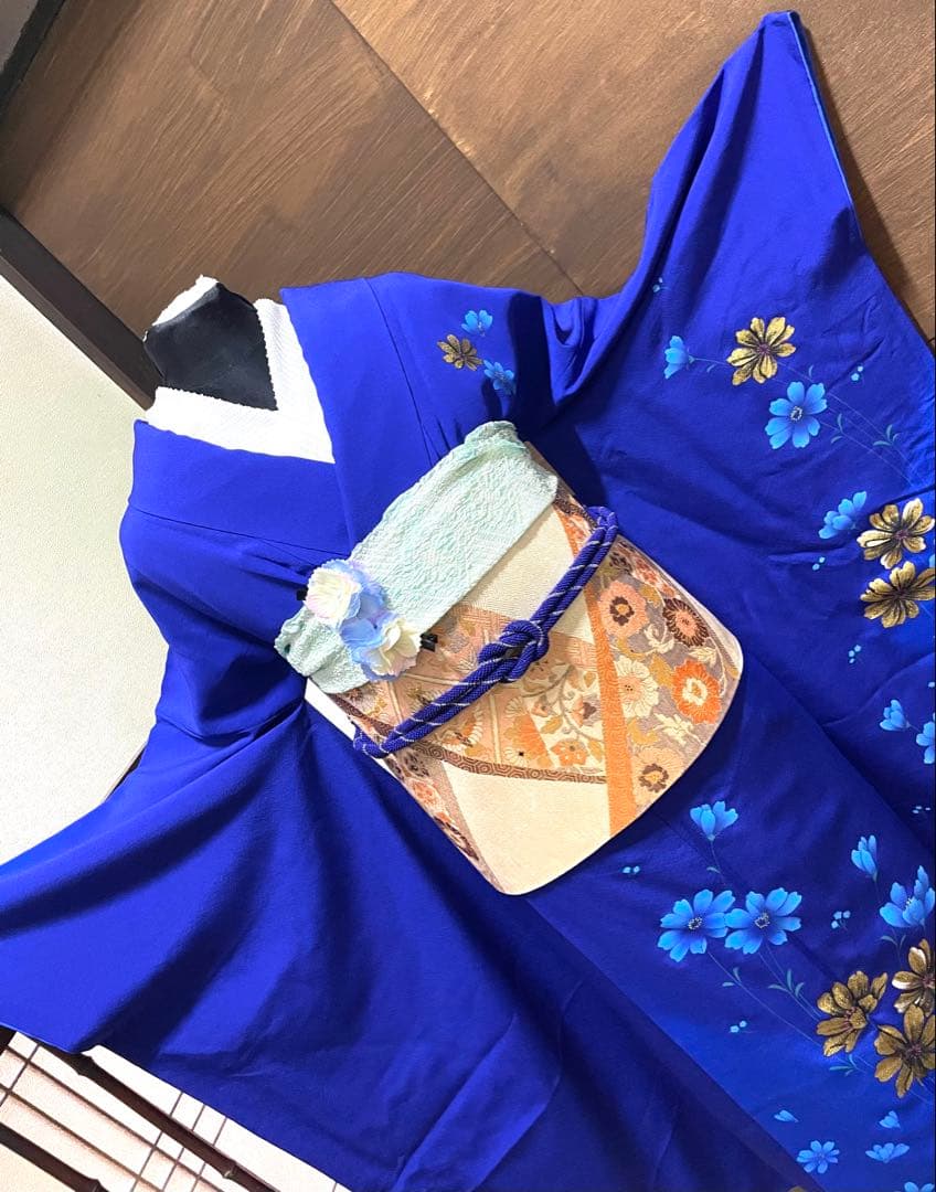 振袖 フルセット6点サイズM〜Ｌ草花文　銀駒彩　正絹