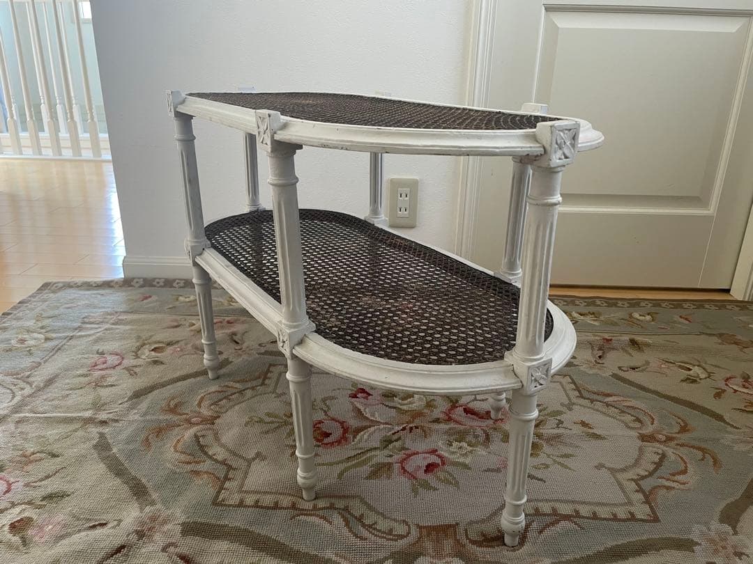 フランスアンティーク　ケインの2段ローテーブル　ルイ16世スタイル