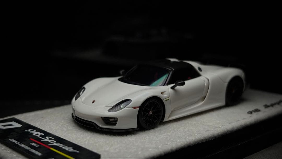 超希少　世界限定199台　BCP×DMH 1/64 ポルシェ 918 ホワイト