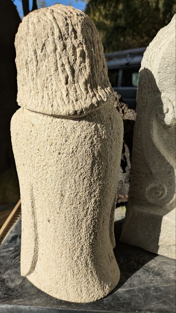 石彫、母子、愛、日本人による彫刻、倉田辰彦作