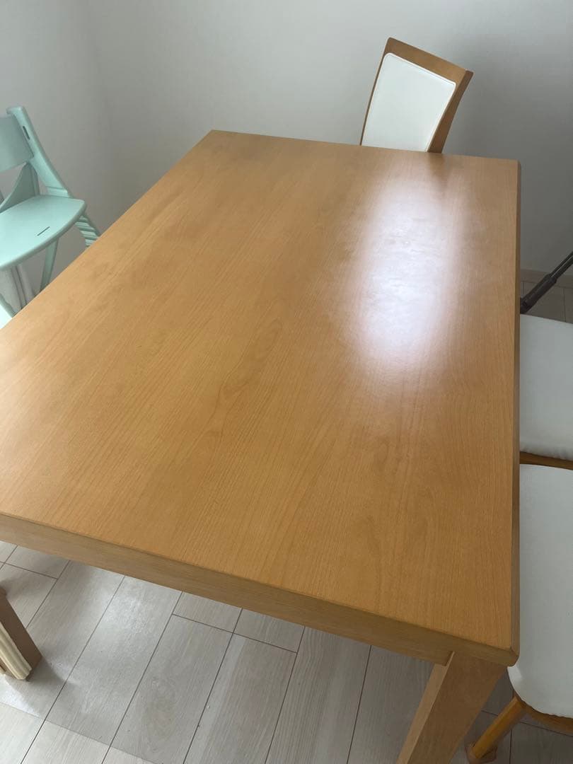 【kiki断捨離中】こたつ機能付きダイニングテーブル