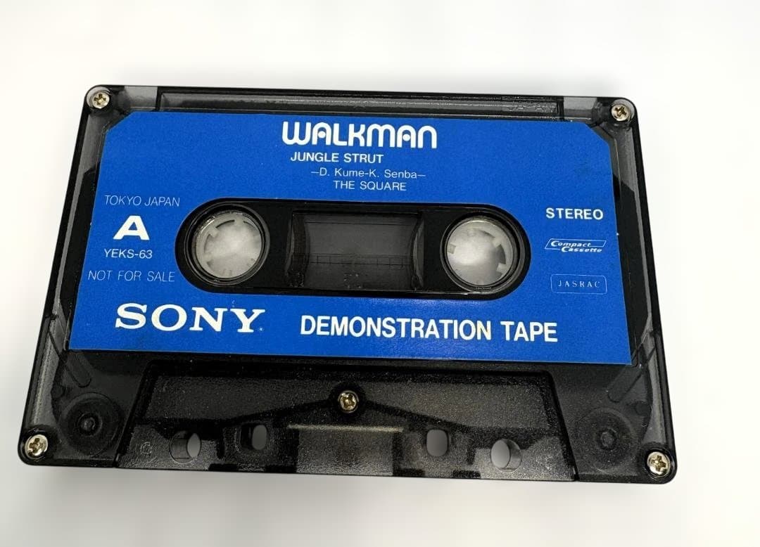 【レア美品】SONY WALKMAN WM-DD ウォークマン レッド　ジャンク