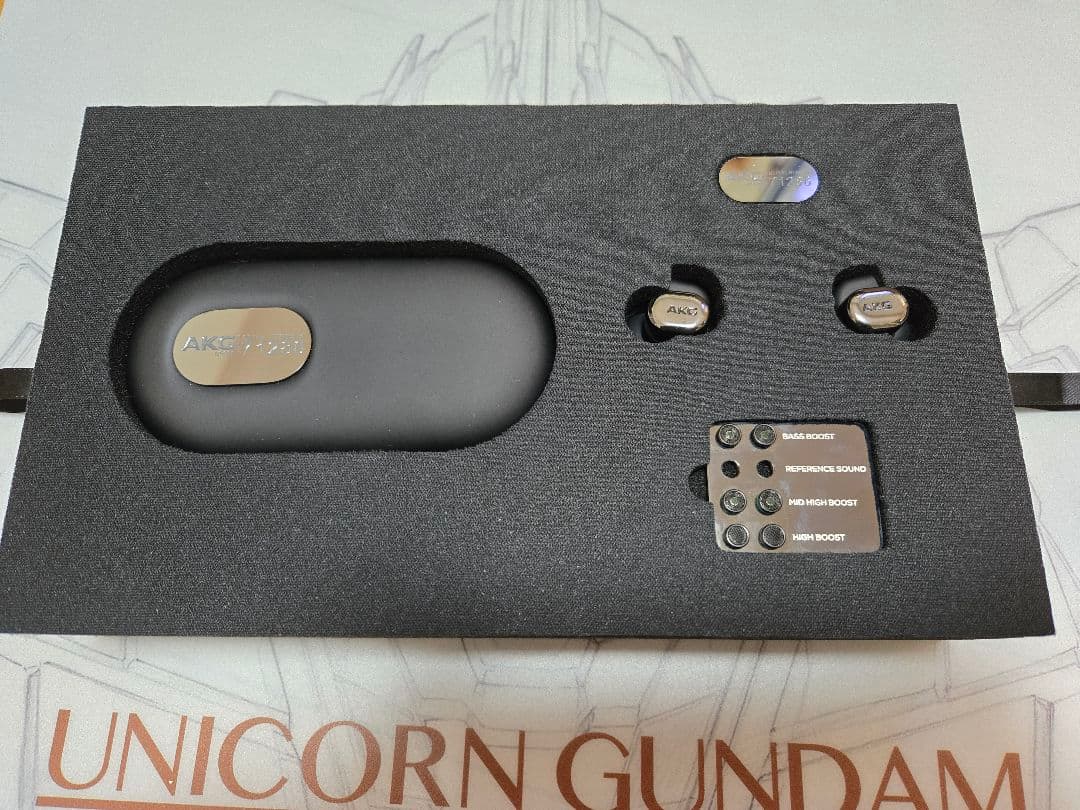 美品　AKG N5005 ピアノブラック