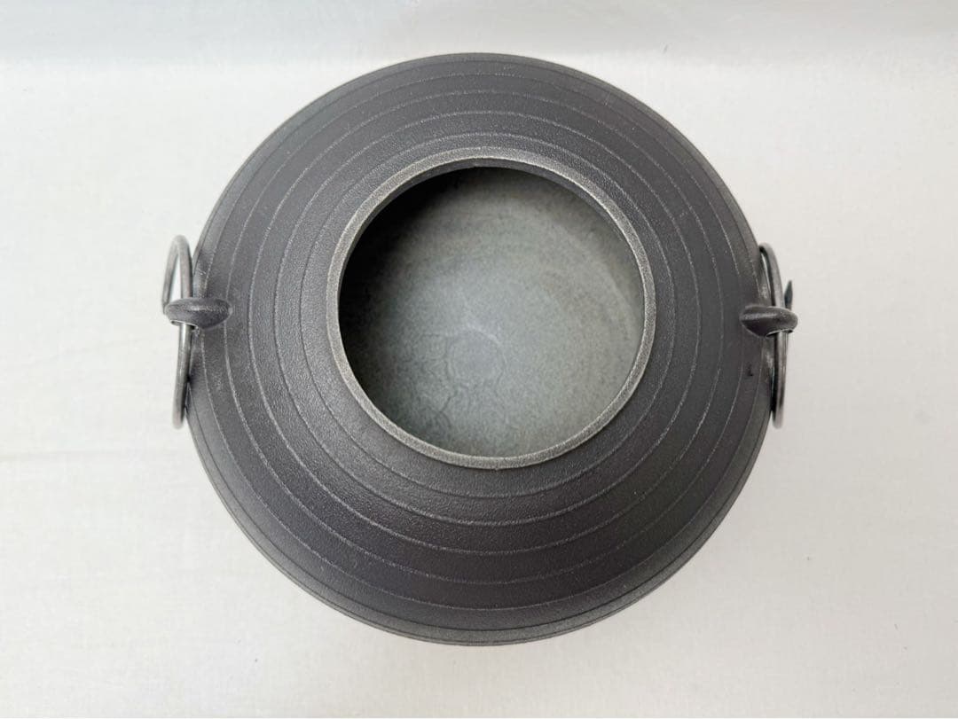 美品 茶道具 野々田電熱式 炉壇 柿合黒塗炉縁 釜 3点セット100V 600w