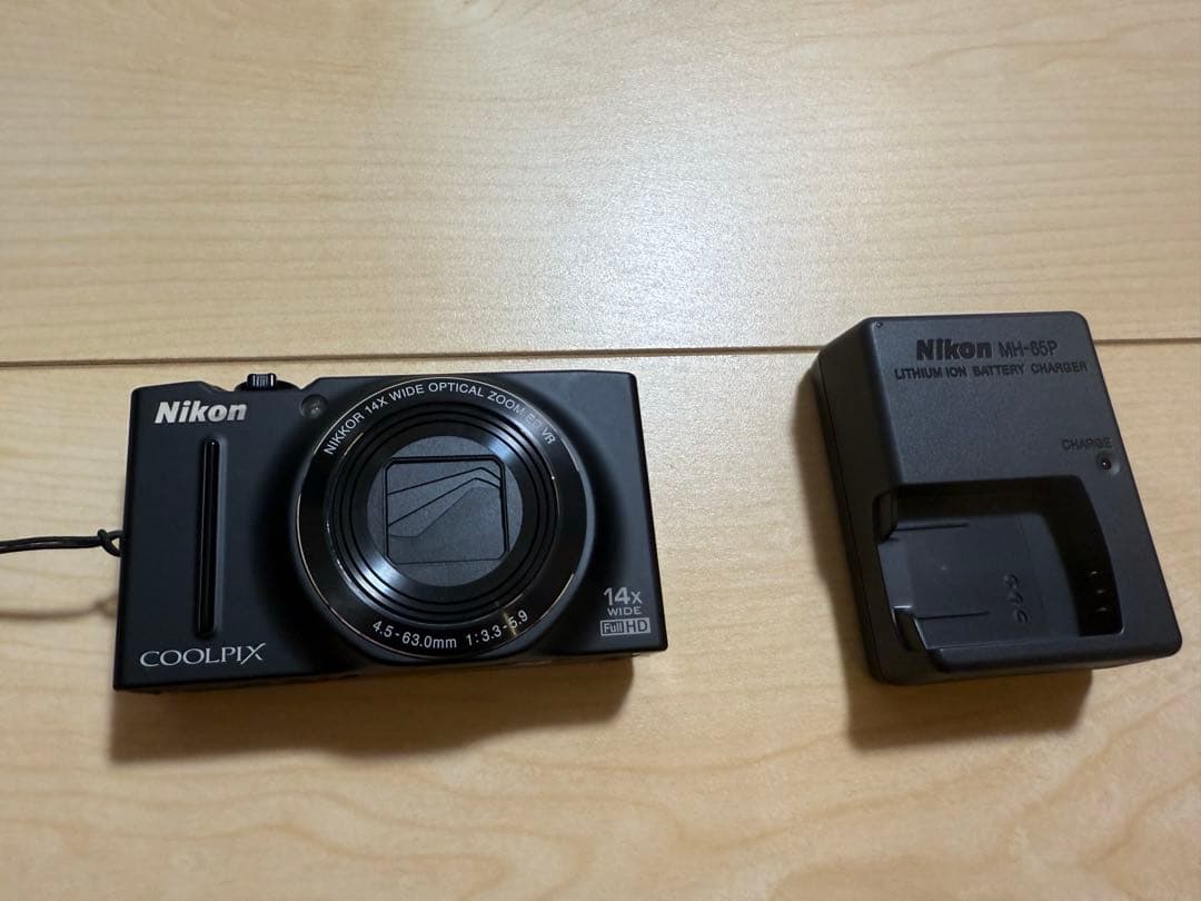 Nikon COOLPIX S8200 コンパクトデジタルカメラ