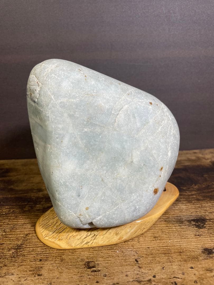 約2100g 糸魚川 翡翠 海石 緑