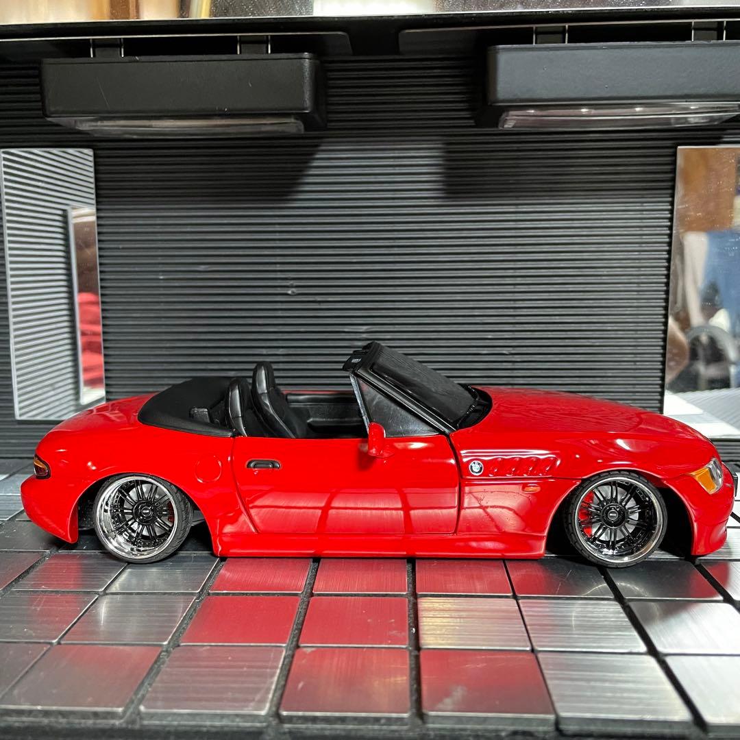 UTモデル 1/18 BMW Z3 ロードスター（カスタム仕様)