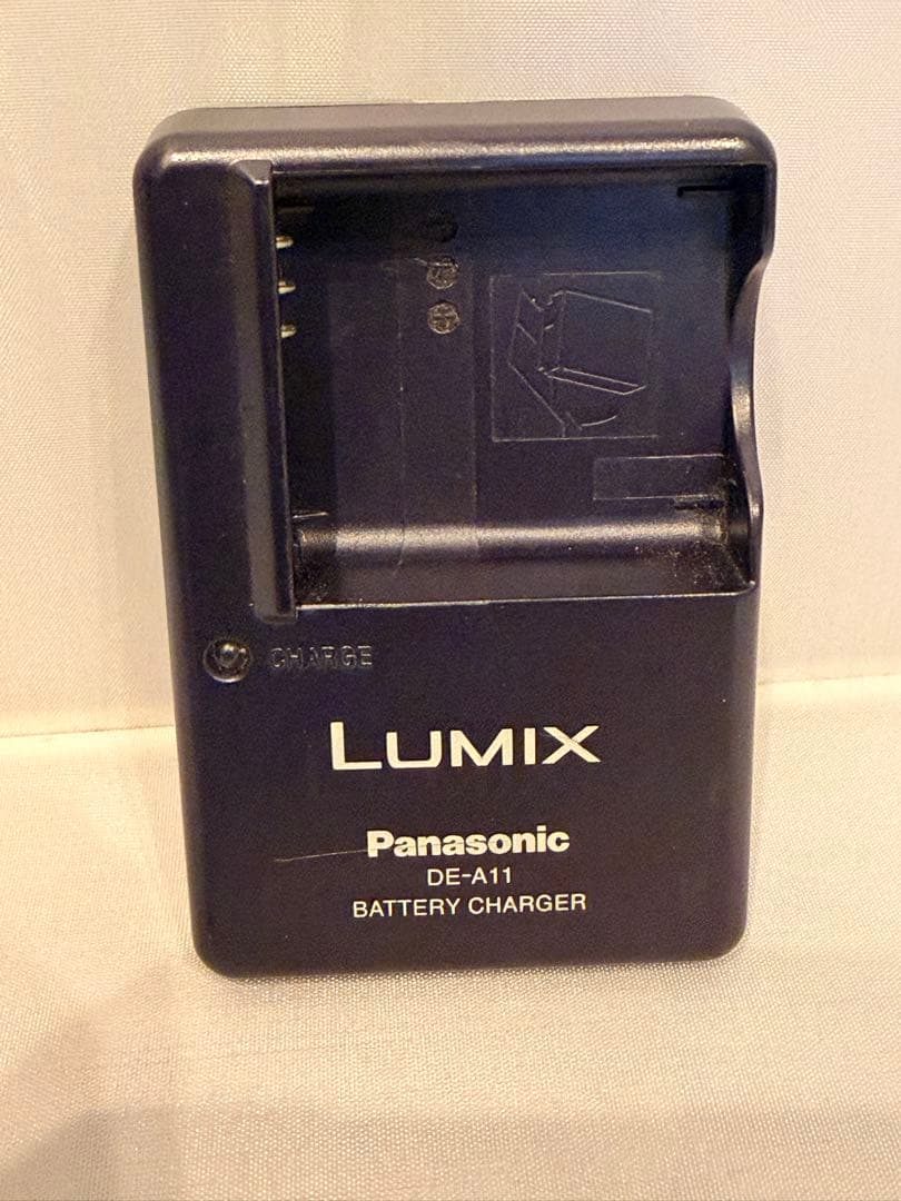 超美品 パナソニック LUMIX DMC-FX01 シルバー ライカB