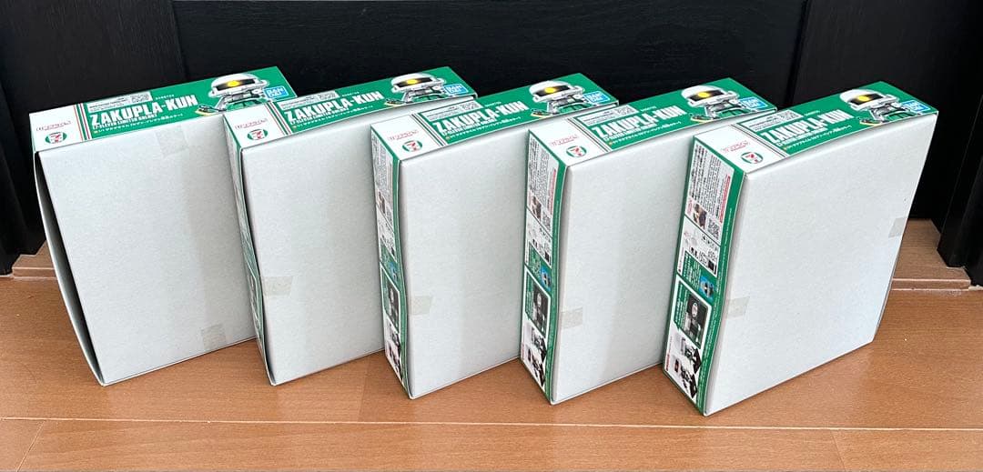 【新品未開封】ザクプラくん セブン-イレブン限定カラー 1/1 ガンプラくん