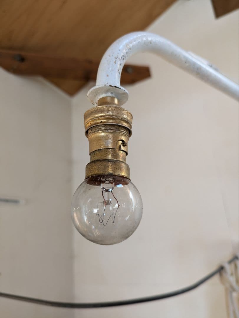 Jean Prouveジャンプルーヴェポテンスランプ　アンティーク　フランス