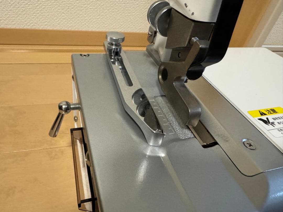 NITPPY ニッピ　スカイミニ　革漉き機