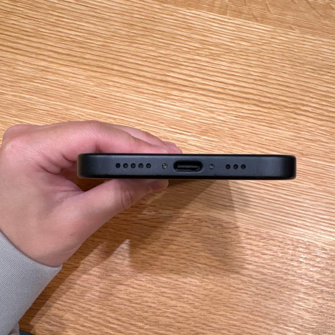 スマートフォン本体 iPhone15 256gb