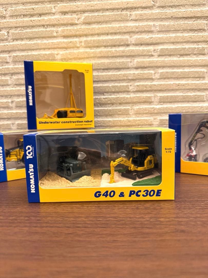 【非売品】KOMATSU　オリジナルミニチュア6点セット　株主優待