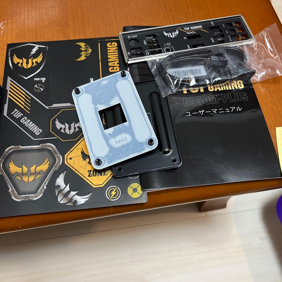 マザーボード ASUS TUF GAMING B550M-PLUS