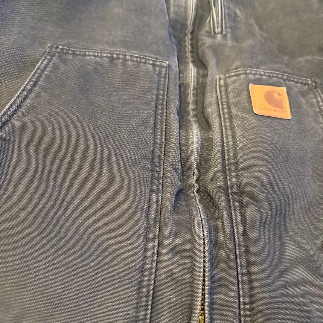 Carhartt 黒 ジップアップジャケット