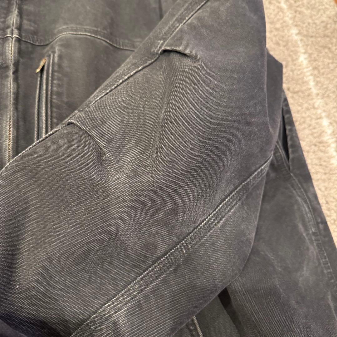 Carhartt 黒 ジップアップジャケット