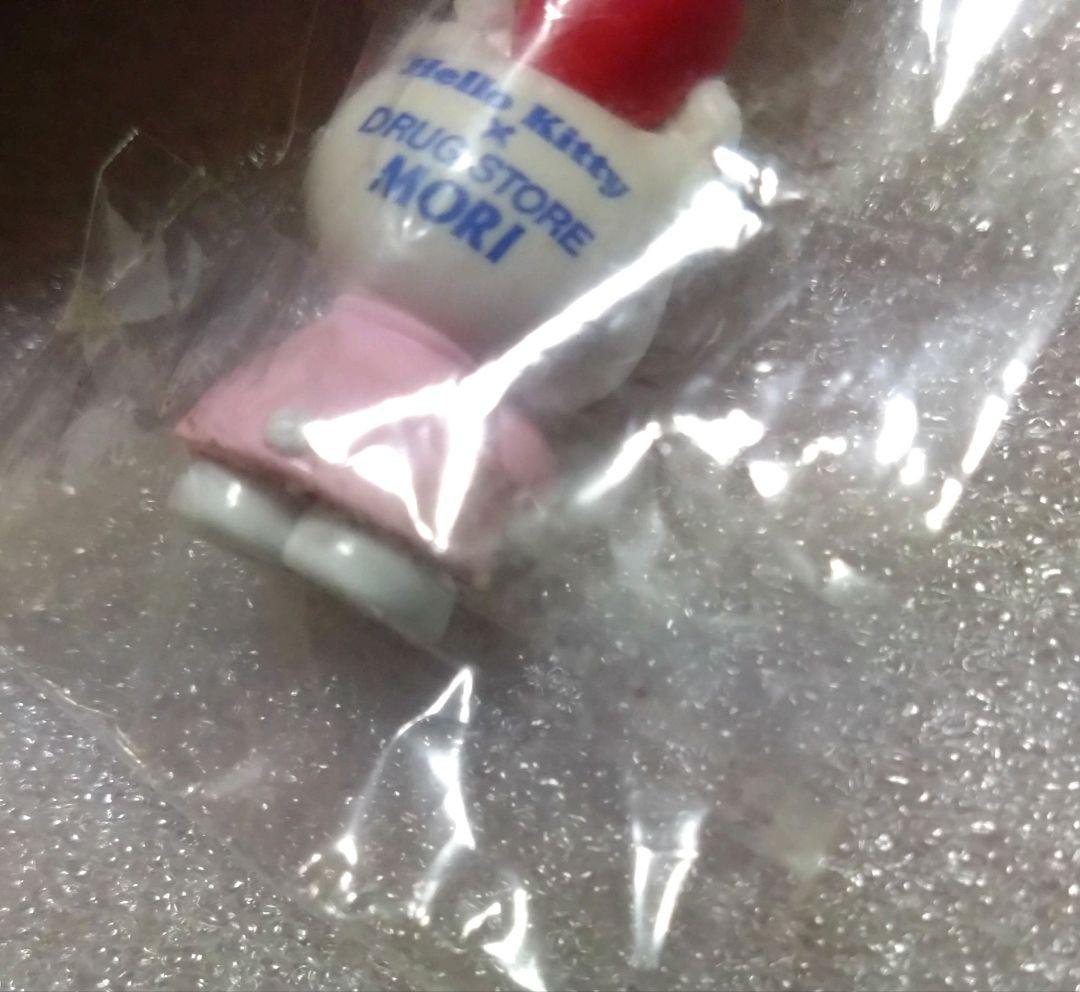 d*3様 ドラッグストアモリ　ハローキティ　根付 ストラップ