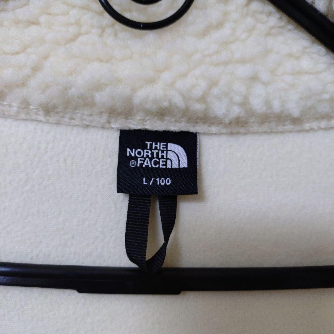 ノースフェイス　白色ボアジャケット