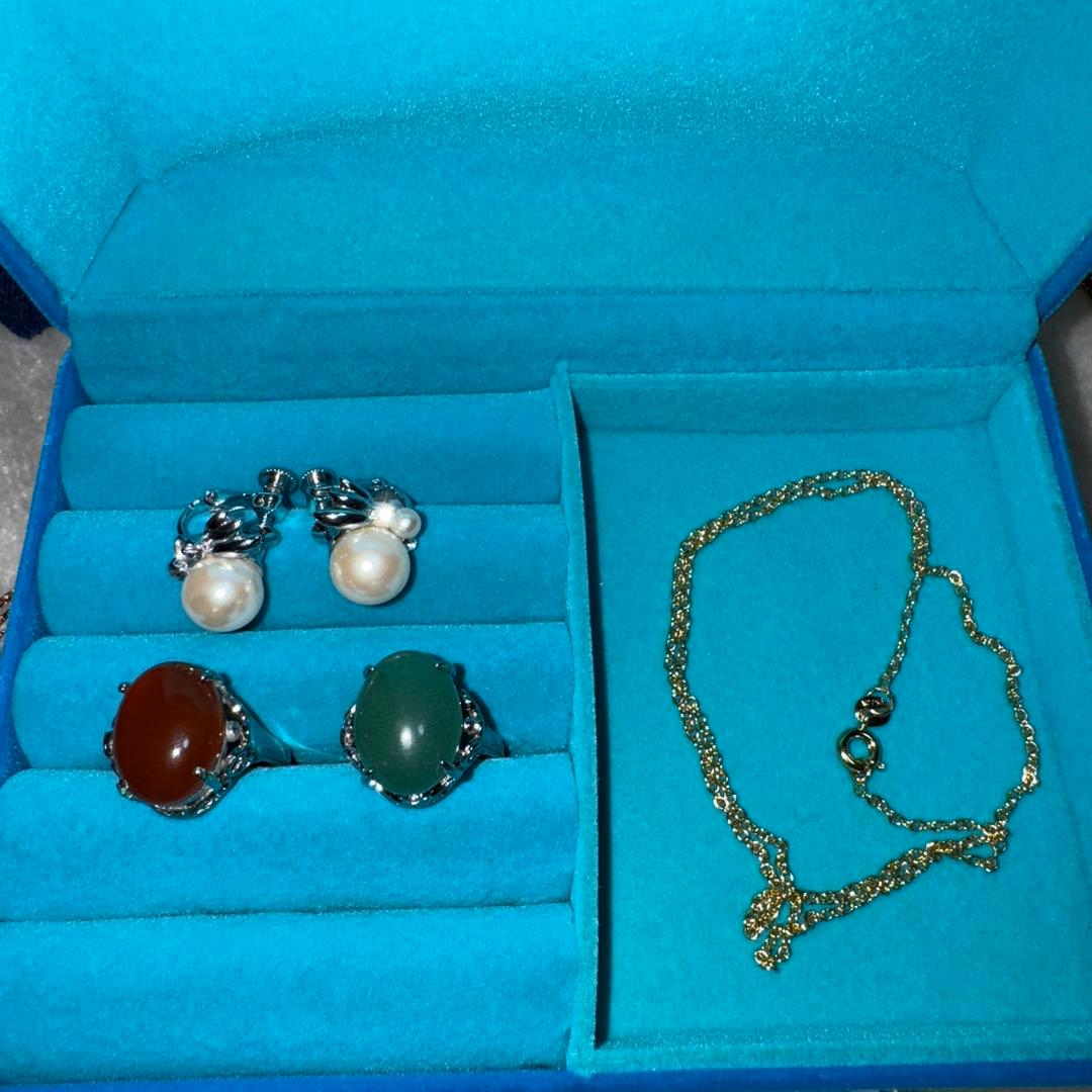 生前整理 遺品整理 アクセサリー イミテーション 金 ゴールド シルバー