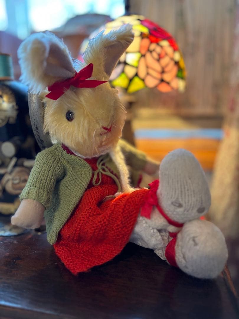 アンティークうさぎぬいぐるみ
