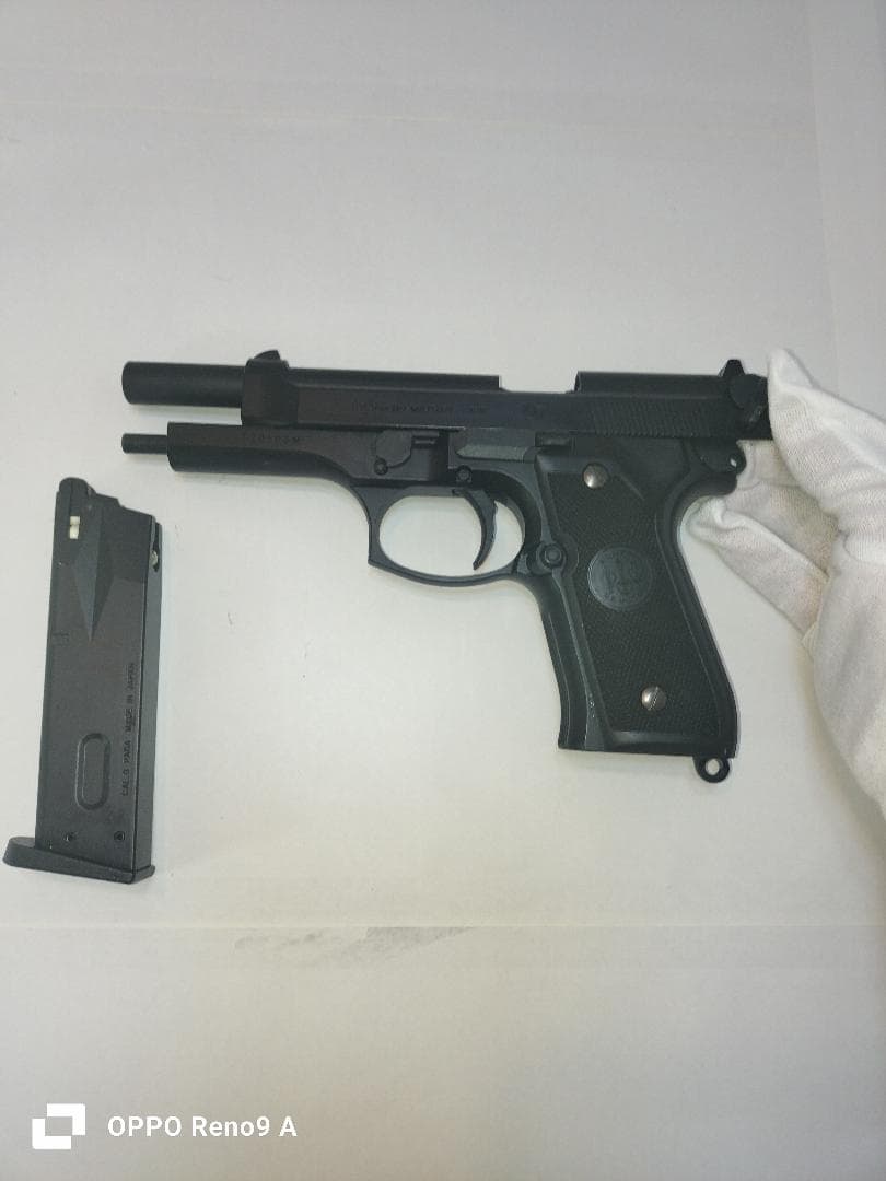 【Mベレッタ92F ガスガン】説明書、メンテナンスキット、シリコン・ガスボンベ込