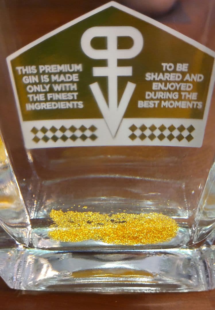 その他 PLATINVM LONDON DRY GIN GOLD 24K 700ml