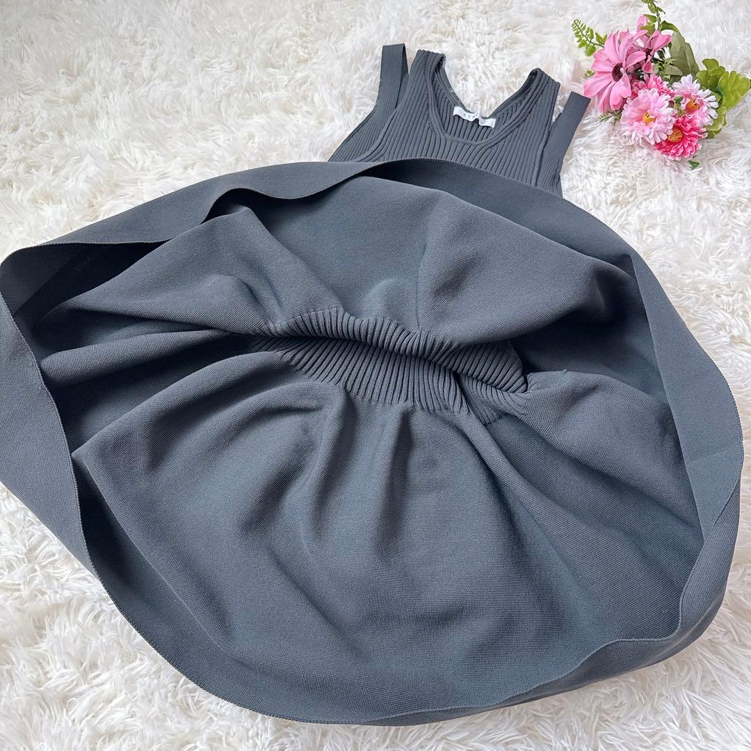 ETRE TOKYO エトレトウキョウ　ペプラムヘムニットタンクトップ