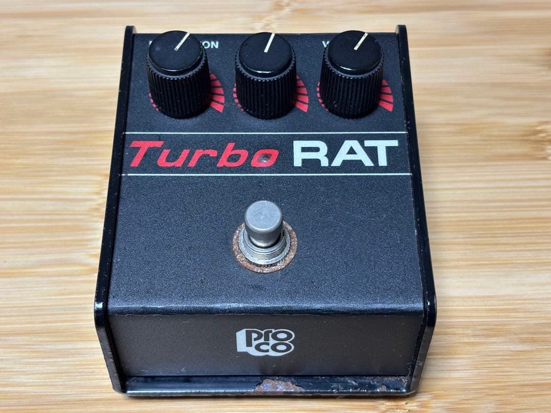 Proco Turbo RAT LM308N搭載