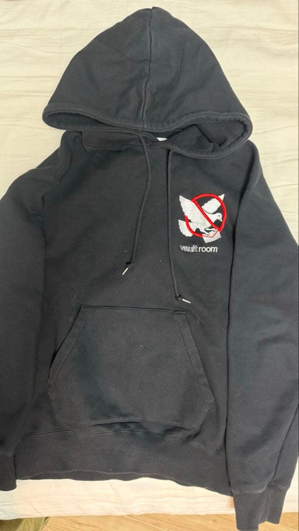 VAULTROOM PEACEFUL HOODIE 黒パーカー 鳩