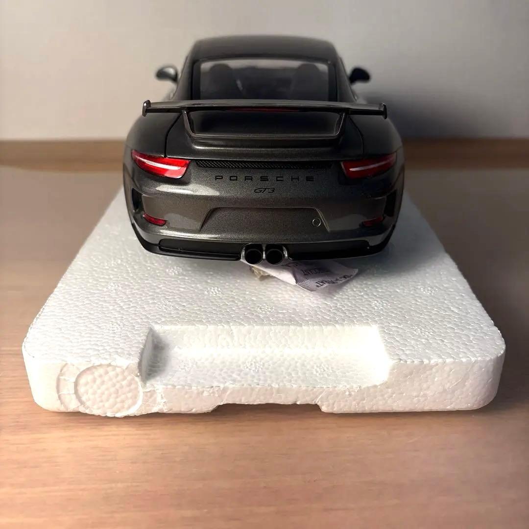 ミニチャンプス　ポルシェ911 991 GT3 1/18 ミニカー　グレー