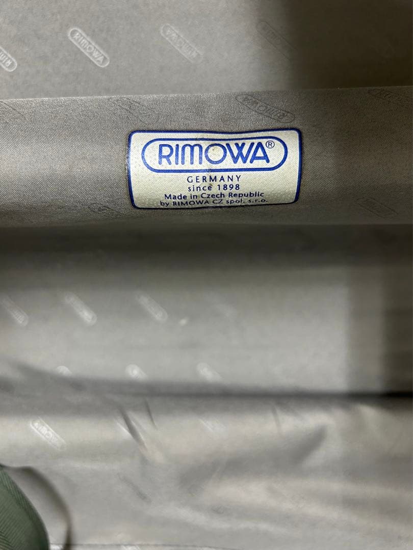 リモワ サルサ 35L 機内持ち込み 2輪 TSAロック マットブラック