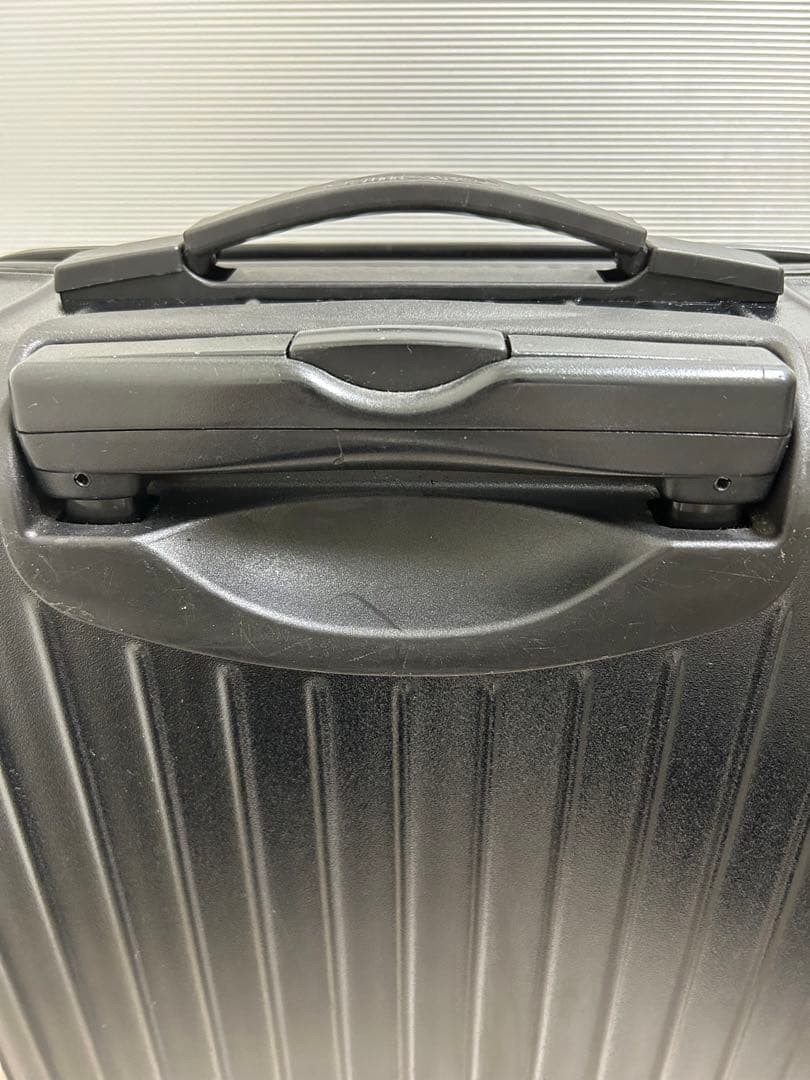 リモワ サルサ 35L 機内持ち込み 2輪 TSAロック マットブラック