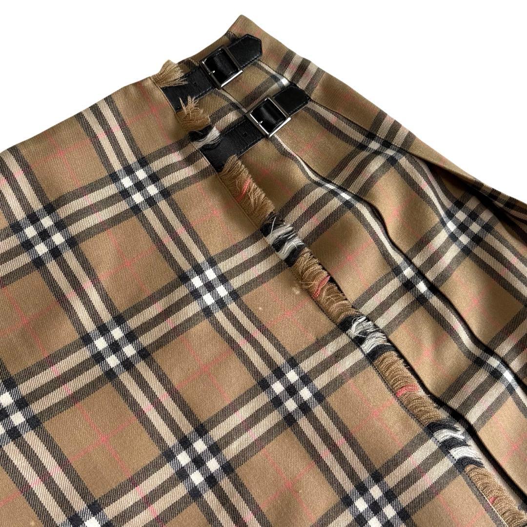 バーバリーロンドン ノバチェック プリーツスカート ベルト 大きいサイズ 15号