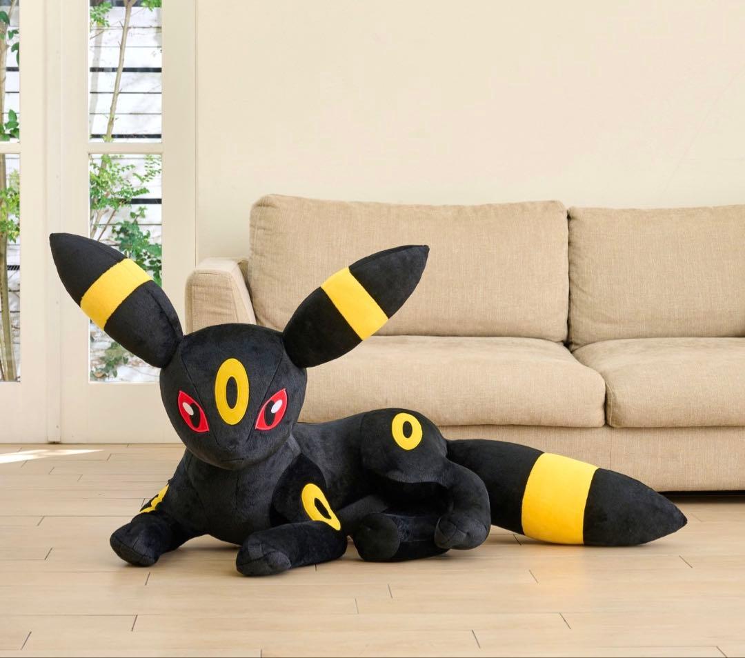 ポケモンセンター　新品★等身大ブラッキー 寝そべり