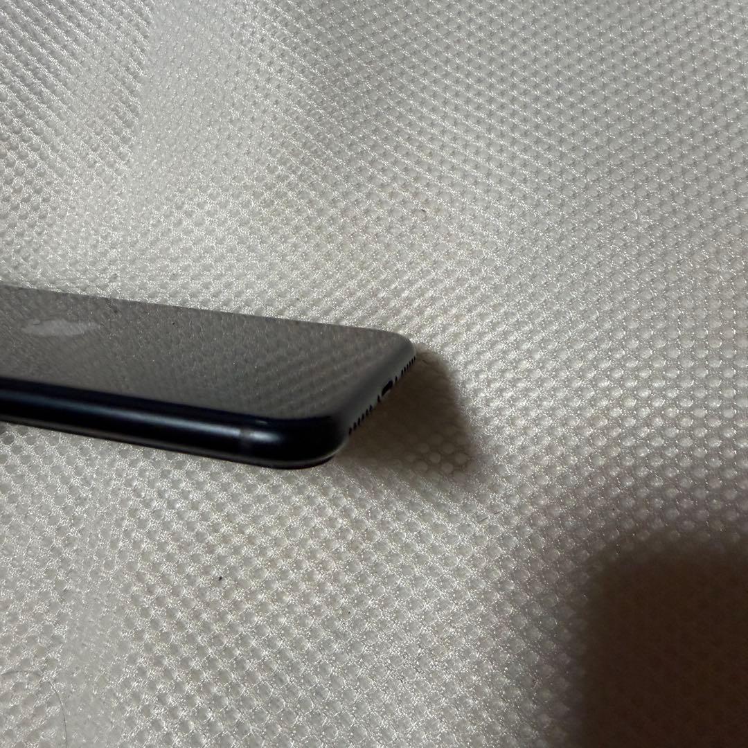 ⭐︎SIMフリー iPhoneSE 第3世代 128GB バッテリー100%