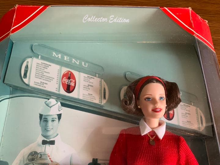 ★   バービー人形　コカコーラ　Barbie Doll   ★