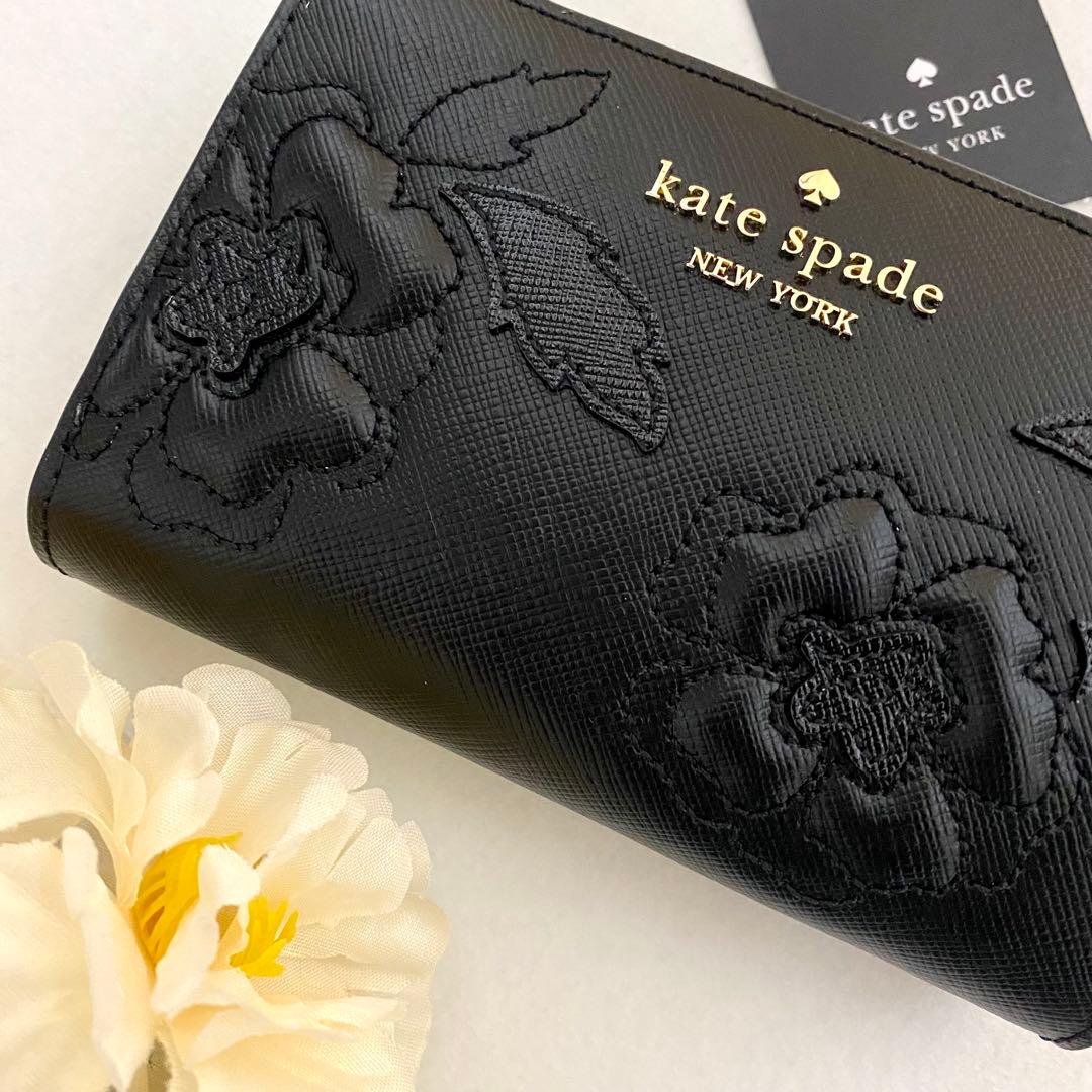 新品　正規品☆kate spade 折り財布　 ブラック　花柄　二つ折り財布