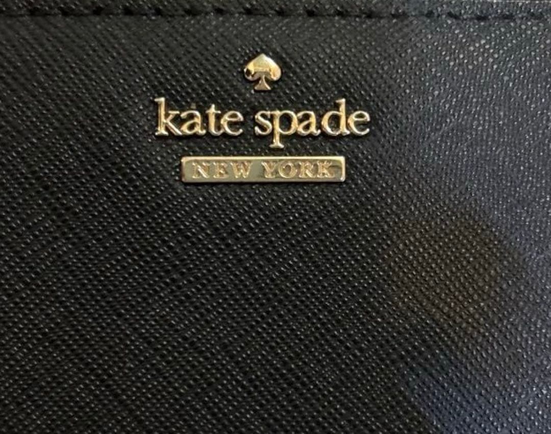 未使用　ケイトスペード　kate spade 二つ折財布　ウォレット　黒
