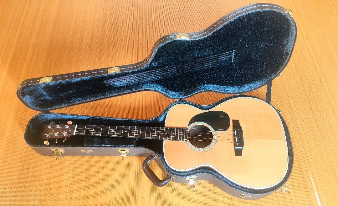 ヤイリギター　YF-00028B ピックアップ付　エレアコ