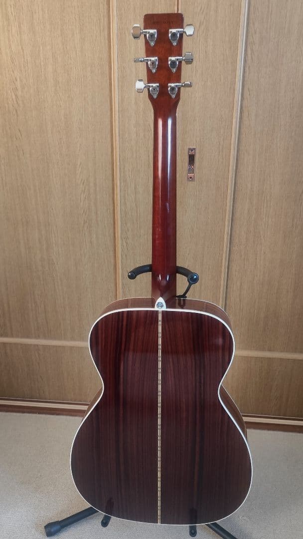 ヤイリギター　YF-00028B ピックアップ付　エレアコ