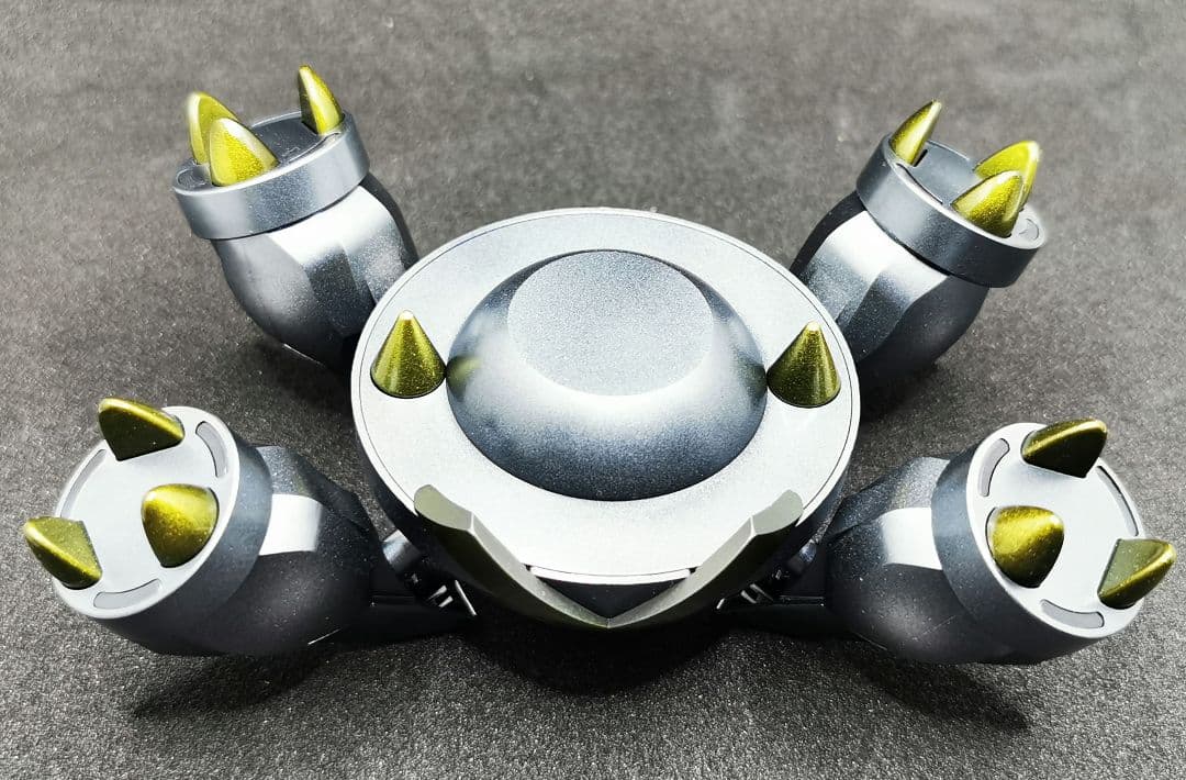 【塗装完成品】色違いメタグロス　メタリックグラデ　一点もの　ポケプラ