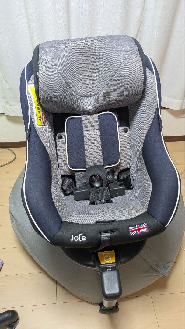 Joie Arc360 チャイルドシート ブラック＆ネイビー
