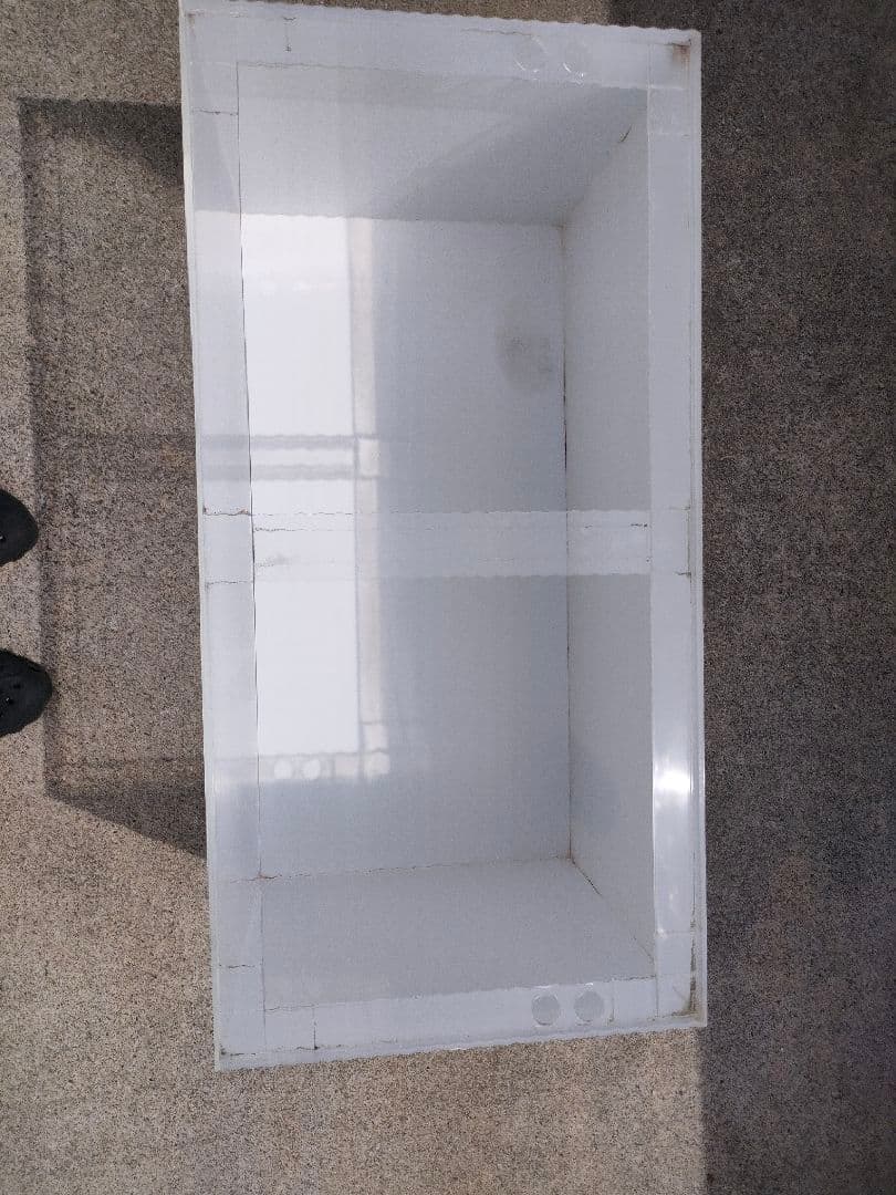 アクリル水槽　90センチ 4面ホワイト