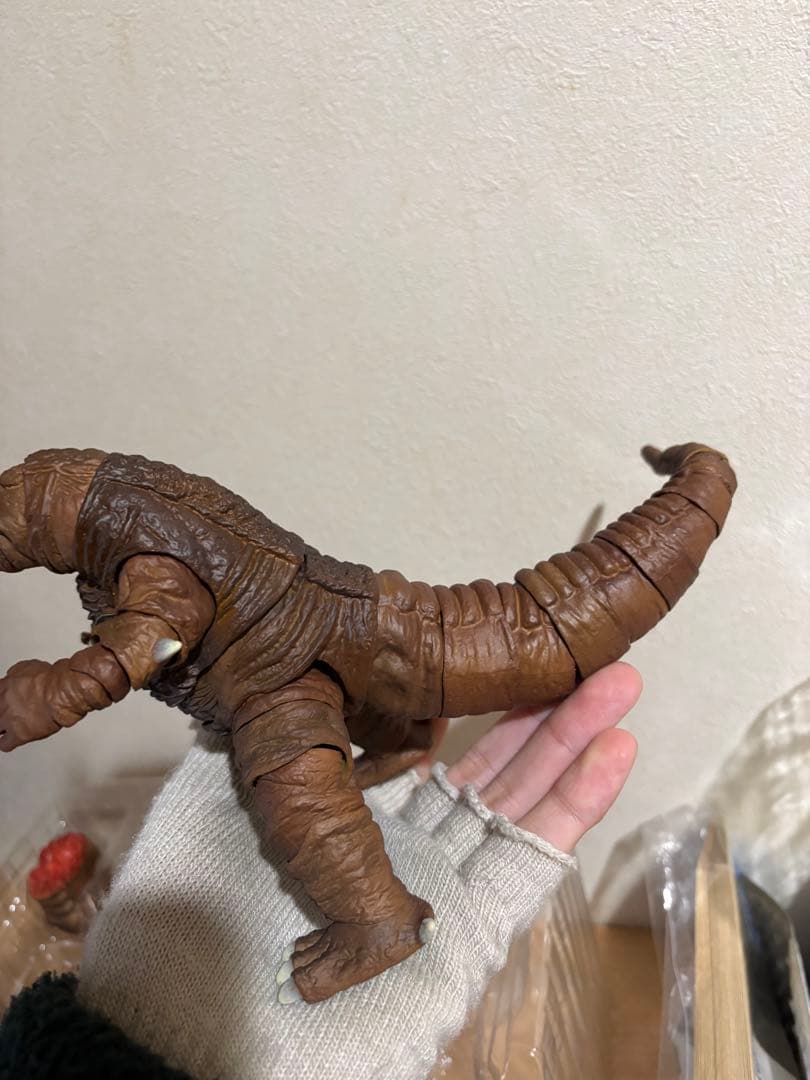 バンダイ S.H.Figuarts ウルトラマン ゴモラ 5830251223