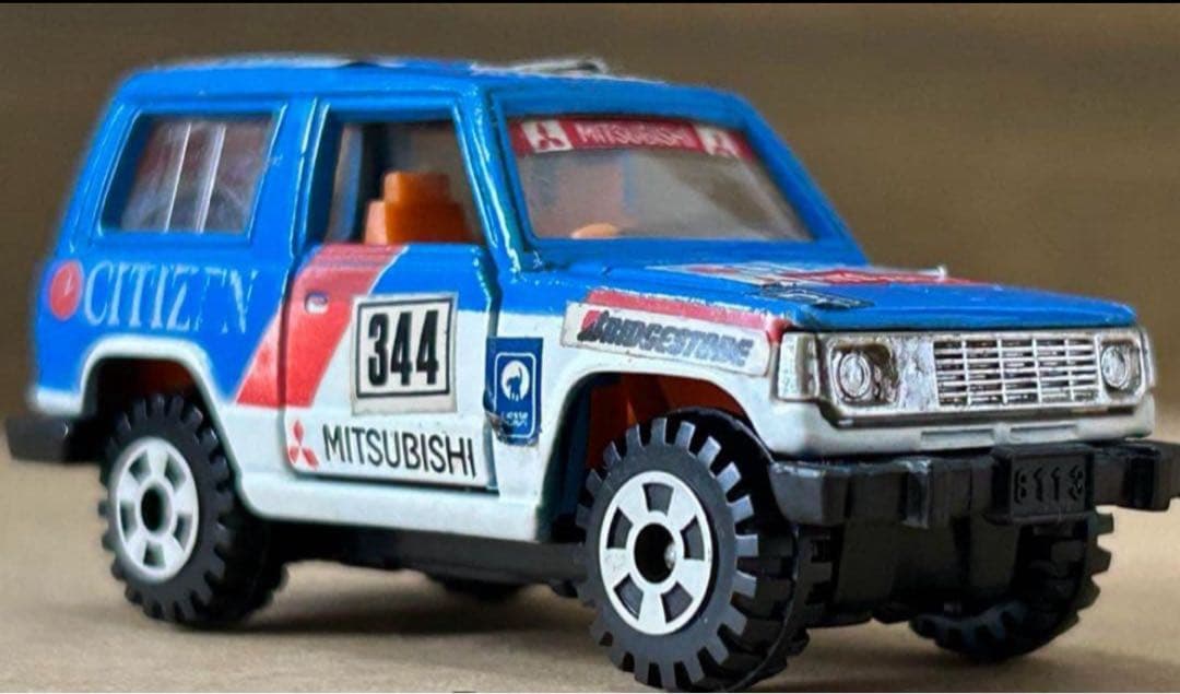 トミカ 三菱 パジェロ CITIZEN