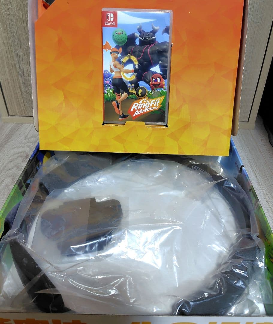 Switch本体 (グレー/SDカード128付き)＋ リングフィット 他オマケ有
