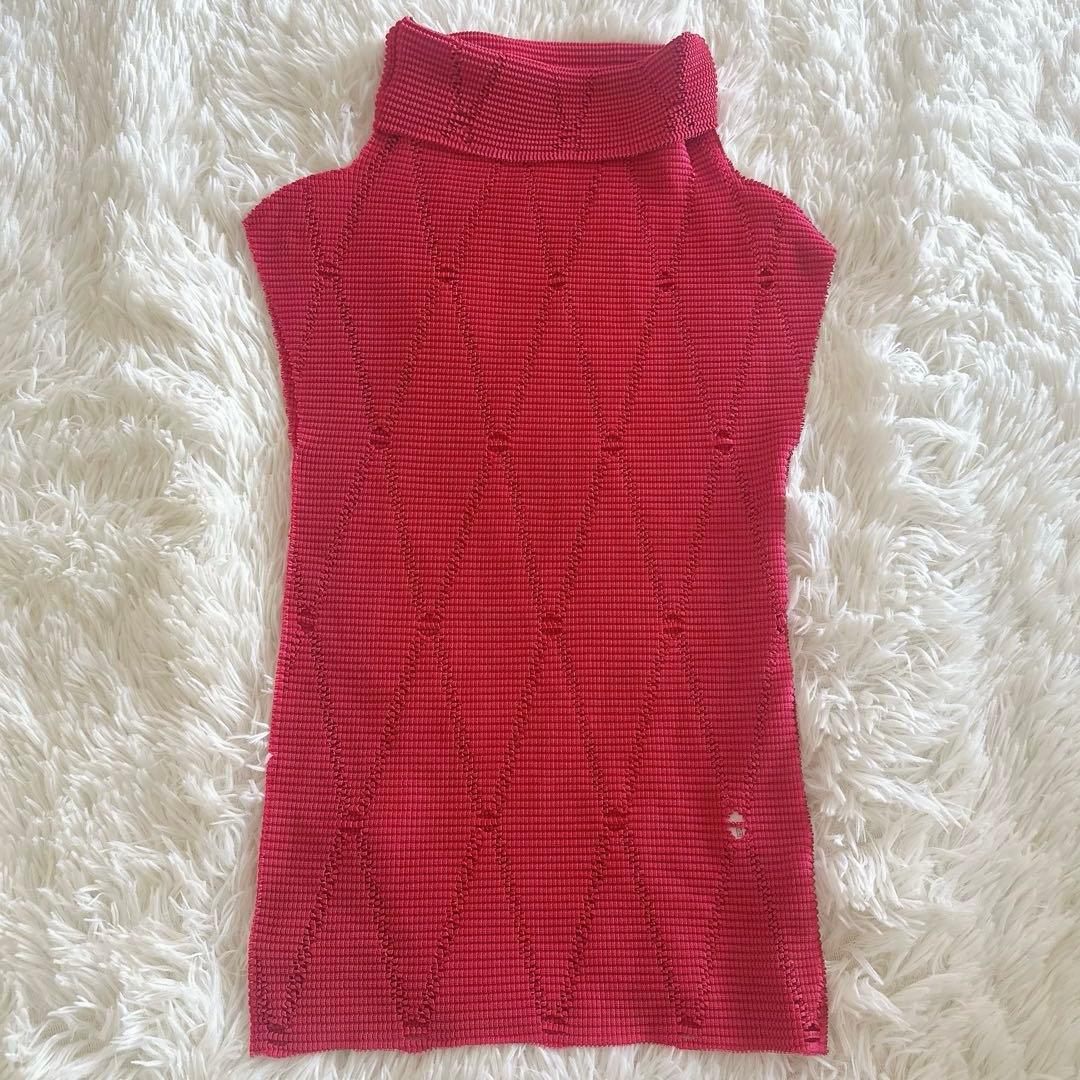 イッセイミヤケ　ミーバイイッセイミヤケ プリーツプリーズ　ノースリーブ