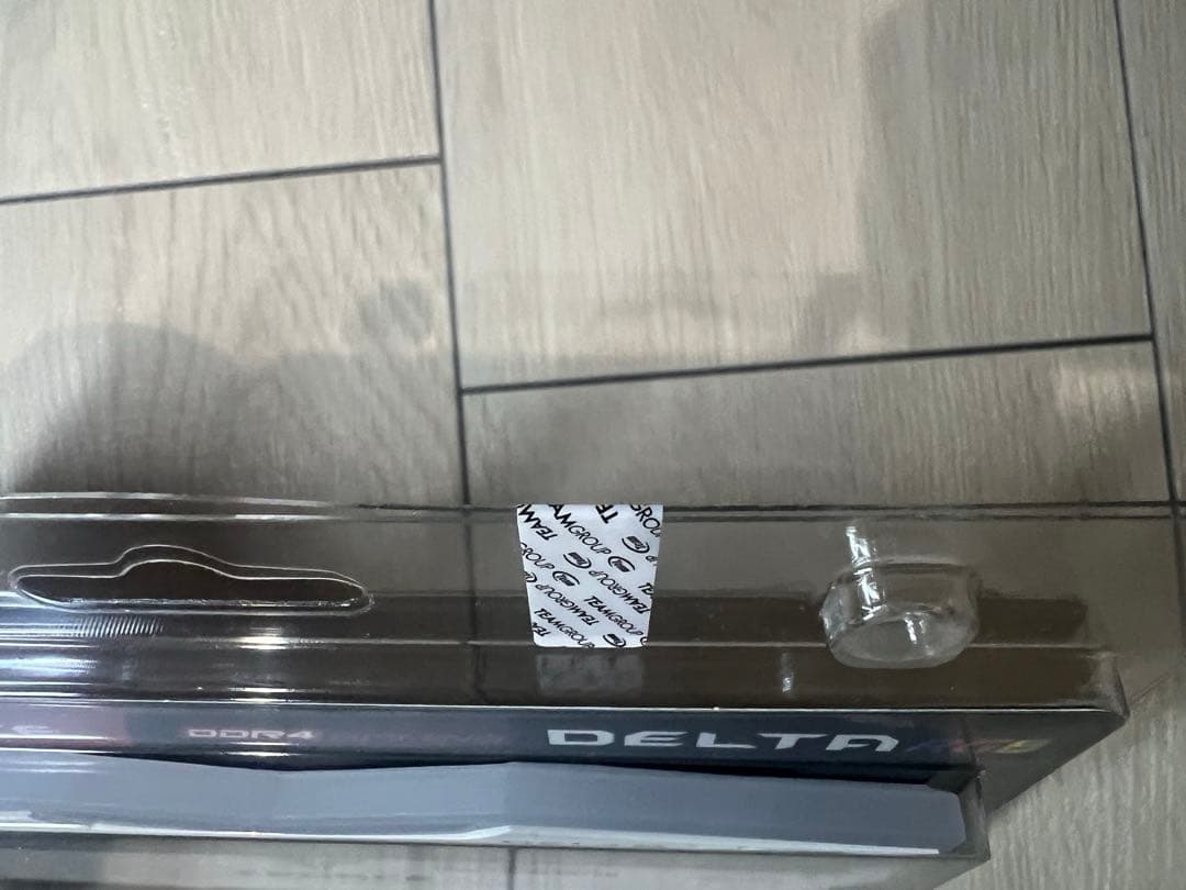 【新品】TEAM RGB WHITE DDR4 3200Mhz 16G✕2枚