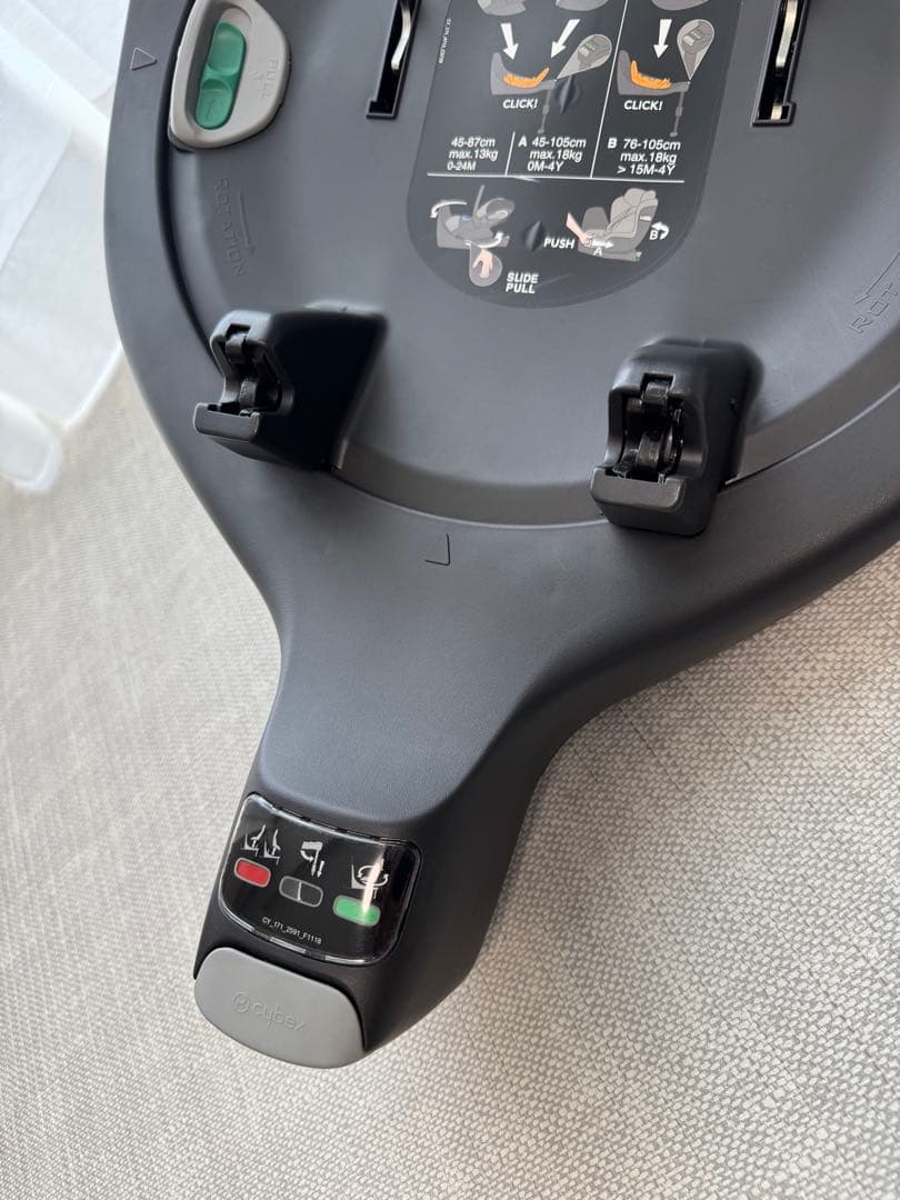 サイベックス ベースZ /チャイルドシートベース